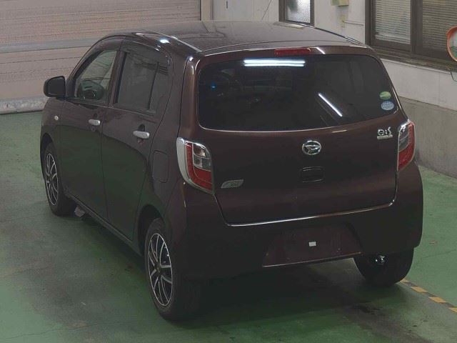 2584cad2fef068b86d940516b915f626.jpg