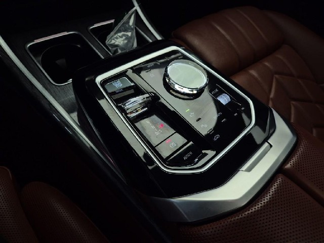 6071501743R8.jpg
