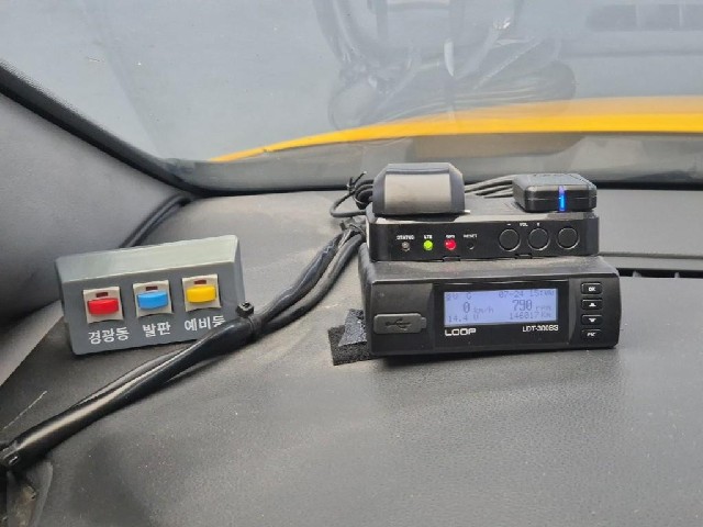 6071000712R16.jpg