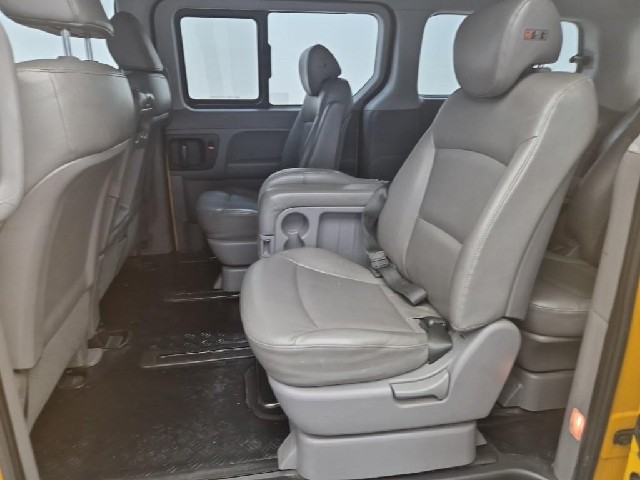 6071000712R12.jpg