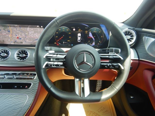 081780908fff0c12459a826c06878b9a.jpg