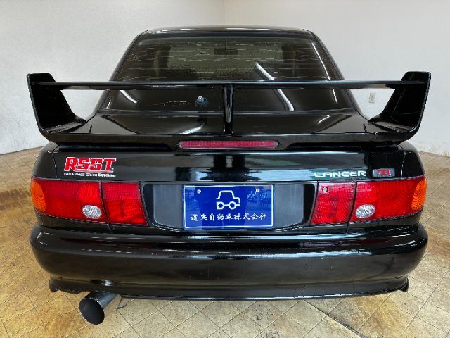 8e406dbec9f566081e913894bb82e134.jpg