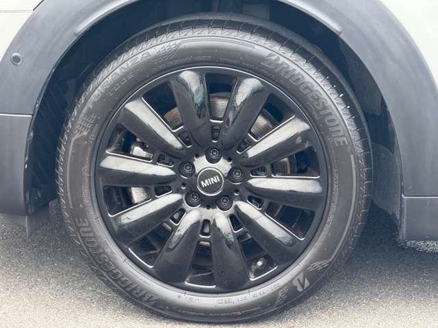 5957b608eb0f0c985dd82ce90900d20e.jpg