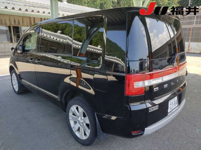 f7d25032d057c8f31683e62c06cad284.jpg