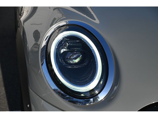 661f6ce7edc3d98d92d81a810bd86a43.jpg