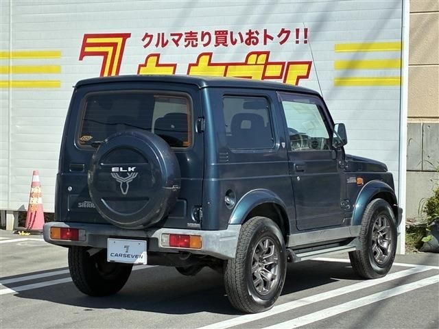 cb70905d17318ce53bb9e7e8641ab2f3.jpg