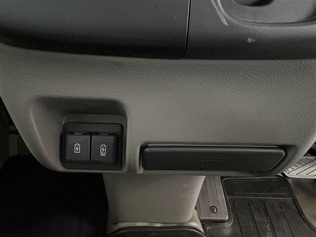 afd8e24000c64ccae0dd4d935512693d.jpg