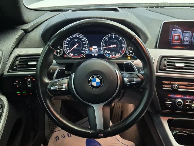 6081500460R9.jpg