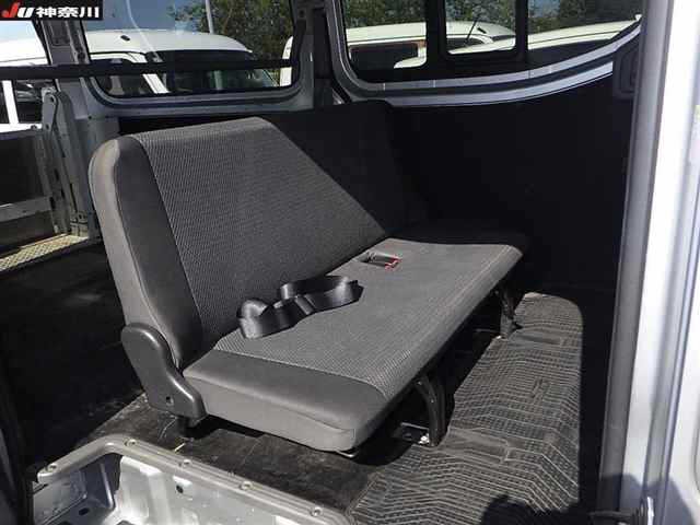 989e1afa25dc02e7c027d4c3e0f2e2a4.jpg