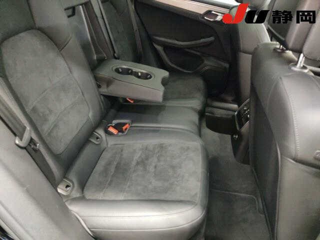 5aed6f91f7ec19fb8990208f6b834858.jpg