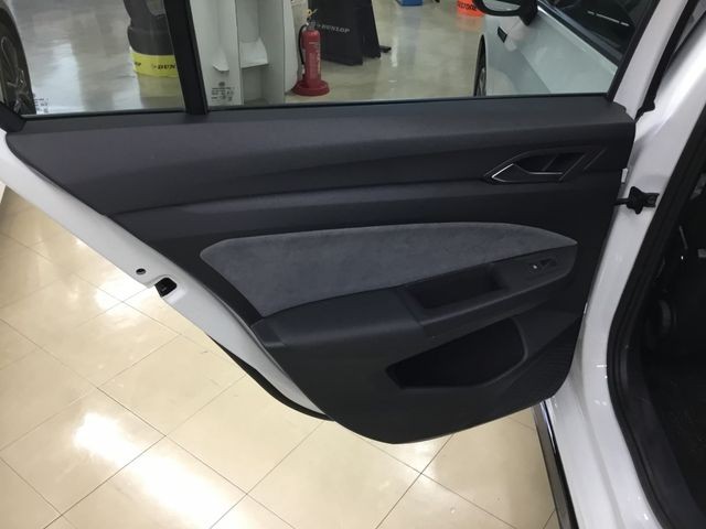 c39cf3427df12074b8d42734aaefb4e1.jpg
