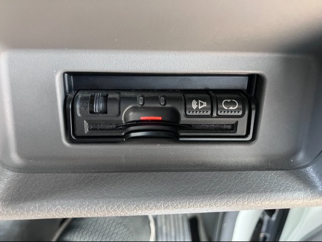 ce895ae7e84bdbd2716ef7140b394df1.jpg