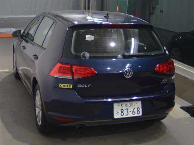 a172cd758b2e954ddafa302c1a83f51e.jpg