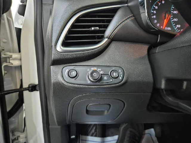 6071500395R16.jpg