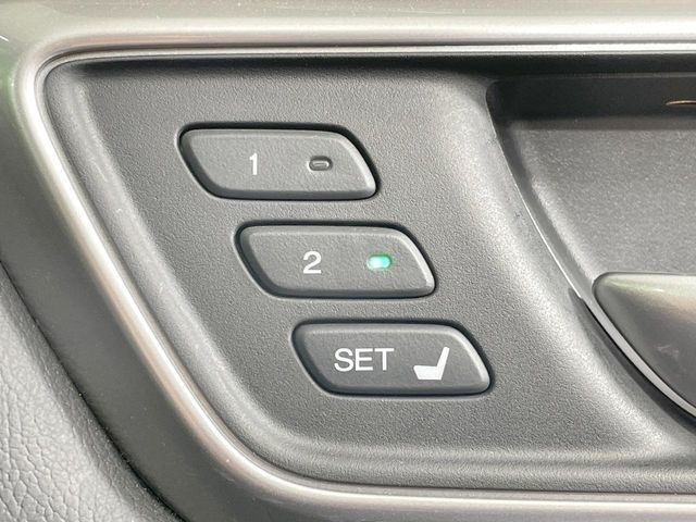 5dfd35e4af7e78a40b628354a4e5f651.jpg