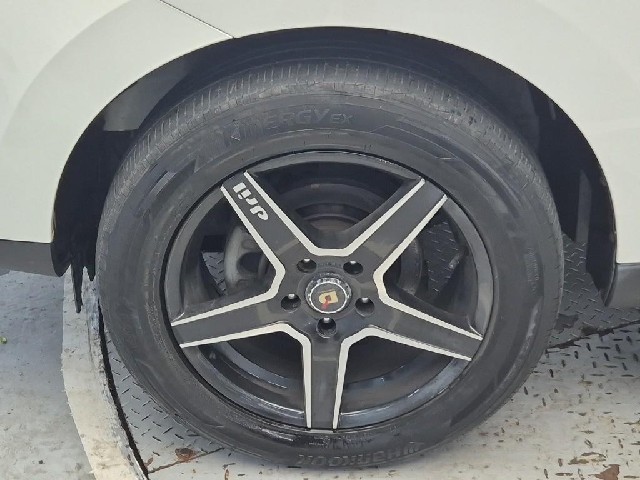 6081000055R19.jpg