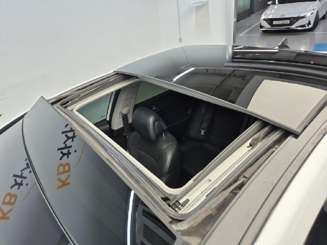 6071502352R13.jpg