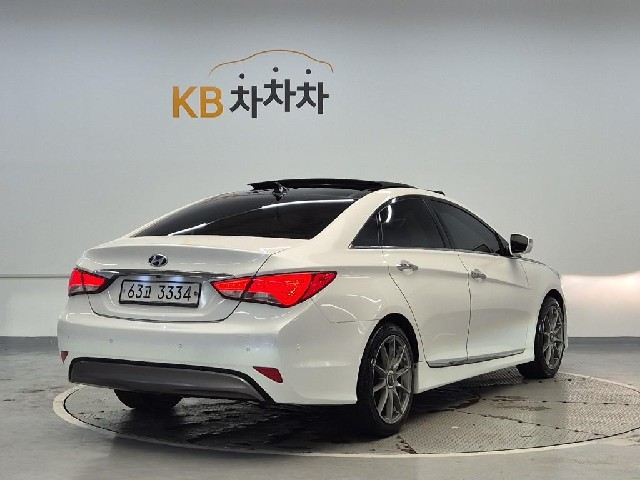 6071502352R3.jpg