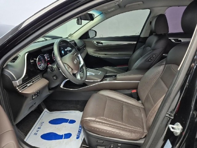 6061000869R11.jpg