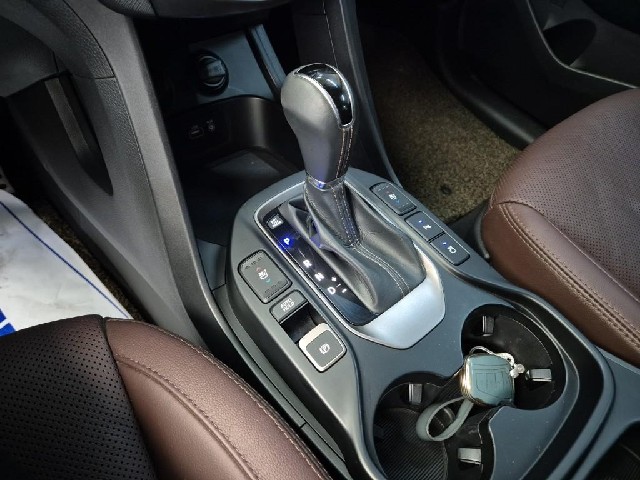 6061501647R8.jpg