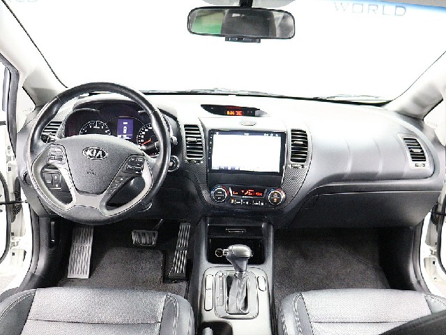 ef25aa0b8d57a822f5ef512808cc1280.jpeg