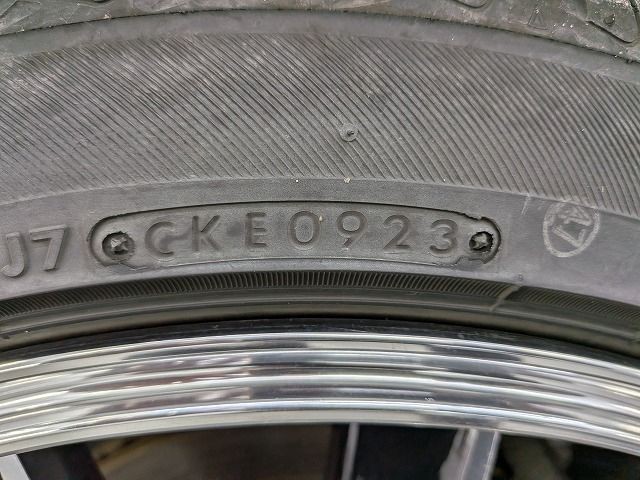 9c76b58d15b0eaf537e01a14f0f0e611.jpg