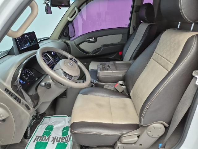 6081500630R10.jpg