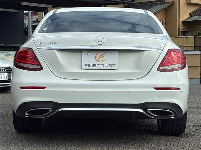 c45be69560d9836d370b46e683b9ed60.jpg