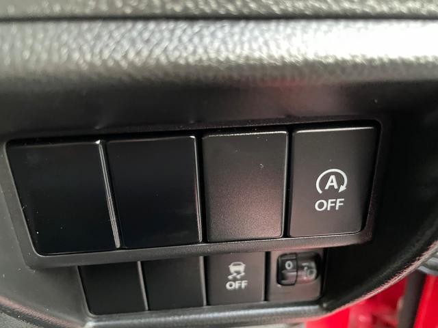 0404352A30261017W00214.jpg