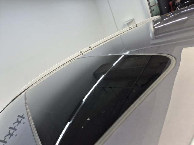 6051501977R13.jpg