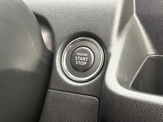 0710025A30261017W00608.jpg