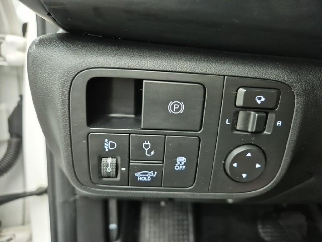6071002823R18.jpg
