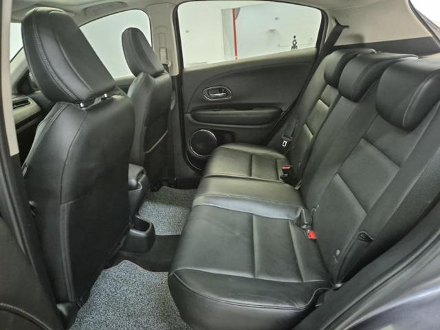 6021501638R12.jpg