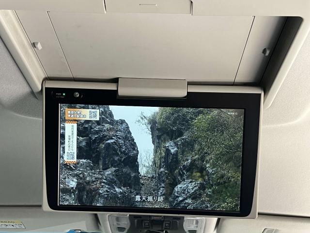 0bb4b4baf5d5d658cfca1f5c0e606f99.jpg
