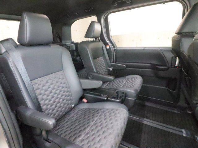 722bd388e841d41c9c09060fd89781f4.jpg