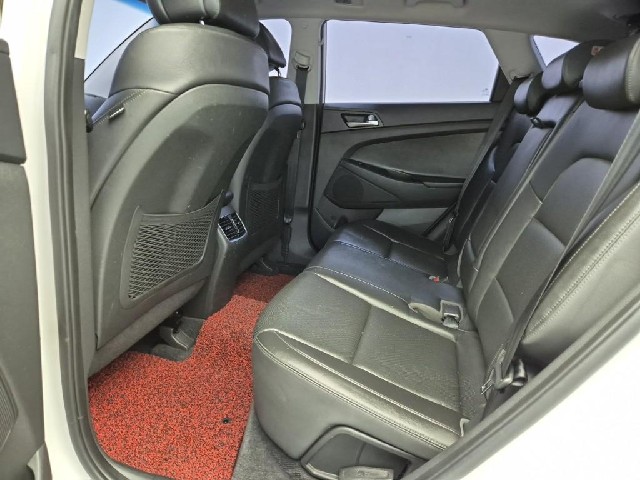 6061501633R12.jpg