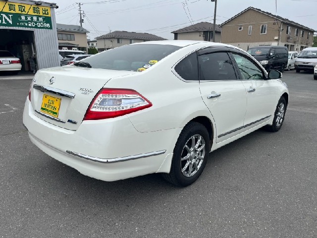 a9bd8554a7f49ee4ba771f3f8ff2753b.jpeg