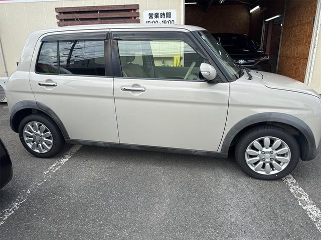 90b967a36703cb380421cd51b37a6586.jpg