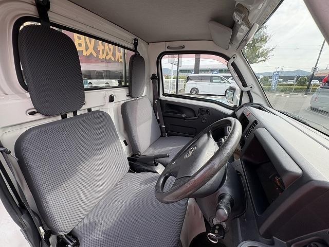 dff8be7cb78ea1685553199ea2f3b9b5.jpg