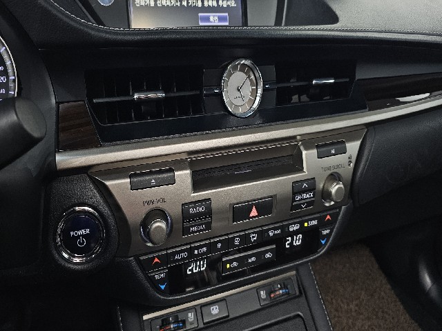 104be5937577371cfefaa1c3ab172352.jpeg