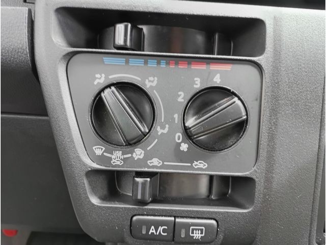 f950c9081ce0f8b8d57a138792950b65.jpg