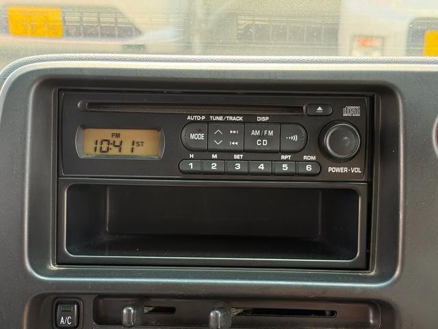 0903578A30260925W00117.jpg