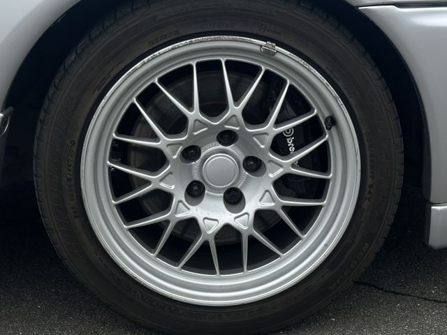 29e42e03a655ae29078dd16a6a4a7135.jpg