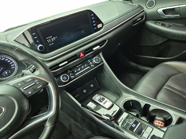 6071001978R10.jpg
