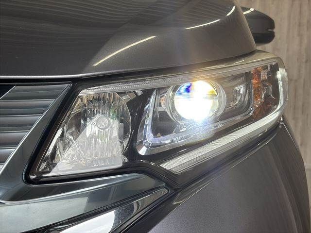 72d2fade99daf4882afd2ad92d6ac87b.jpg