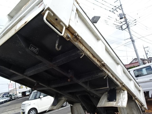 52e7a71fa5e30caf253f3349c39553e3.jpg