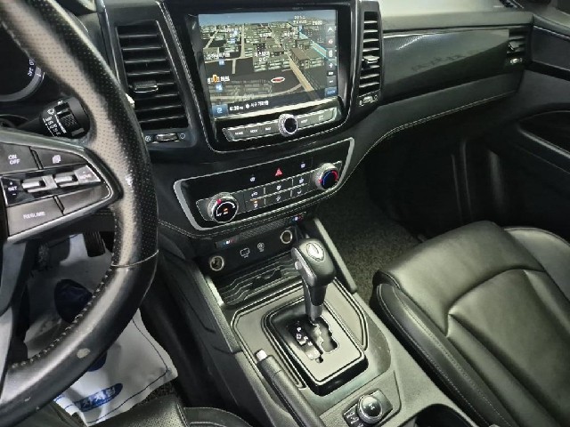 6051500294R10.jpg