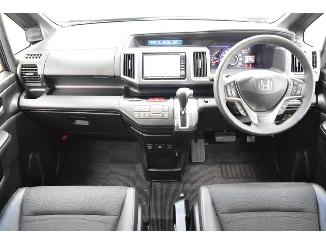 0560720A30261019W00110.jpg