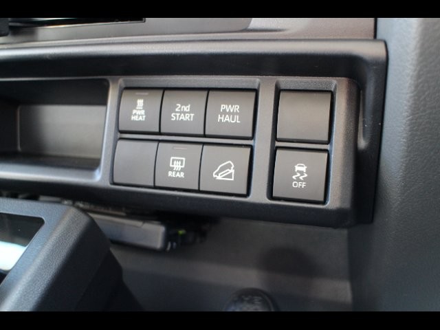 da6e809737855f6a2af6318cfcd21651.jpg