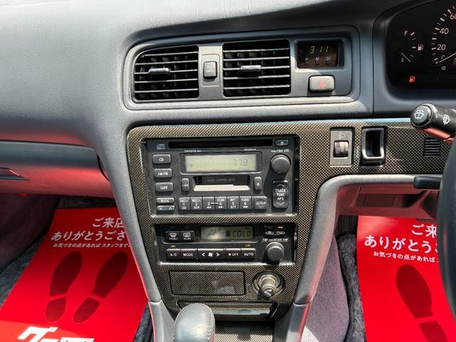 0520054A30260714W00112.jpg